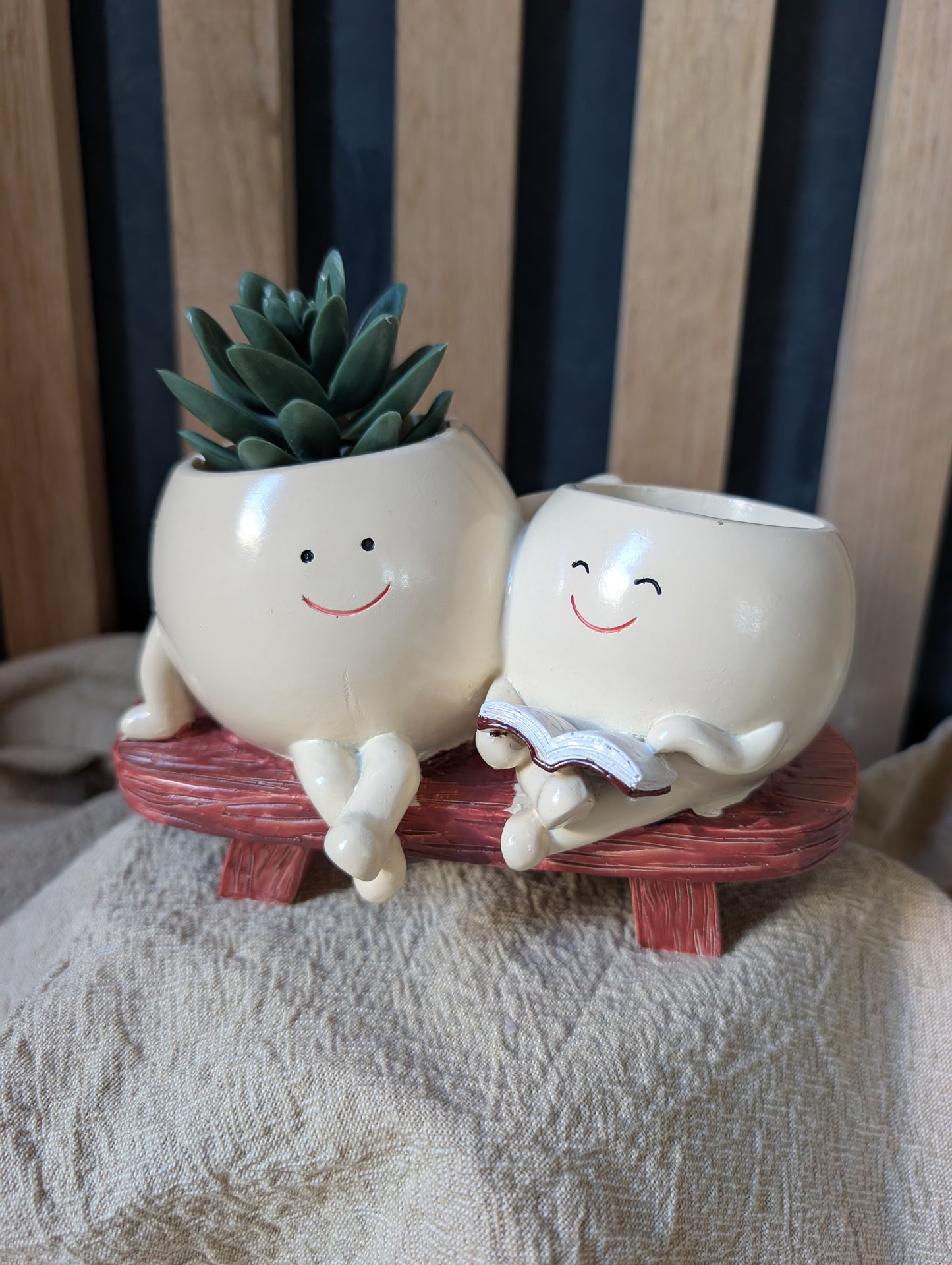 Happy Mother and Child Planter – Cute Reading & Plant Pot Duo on Wooden Bench