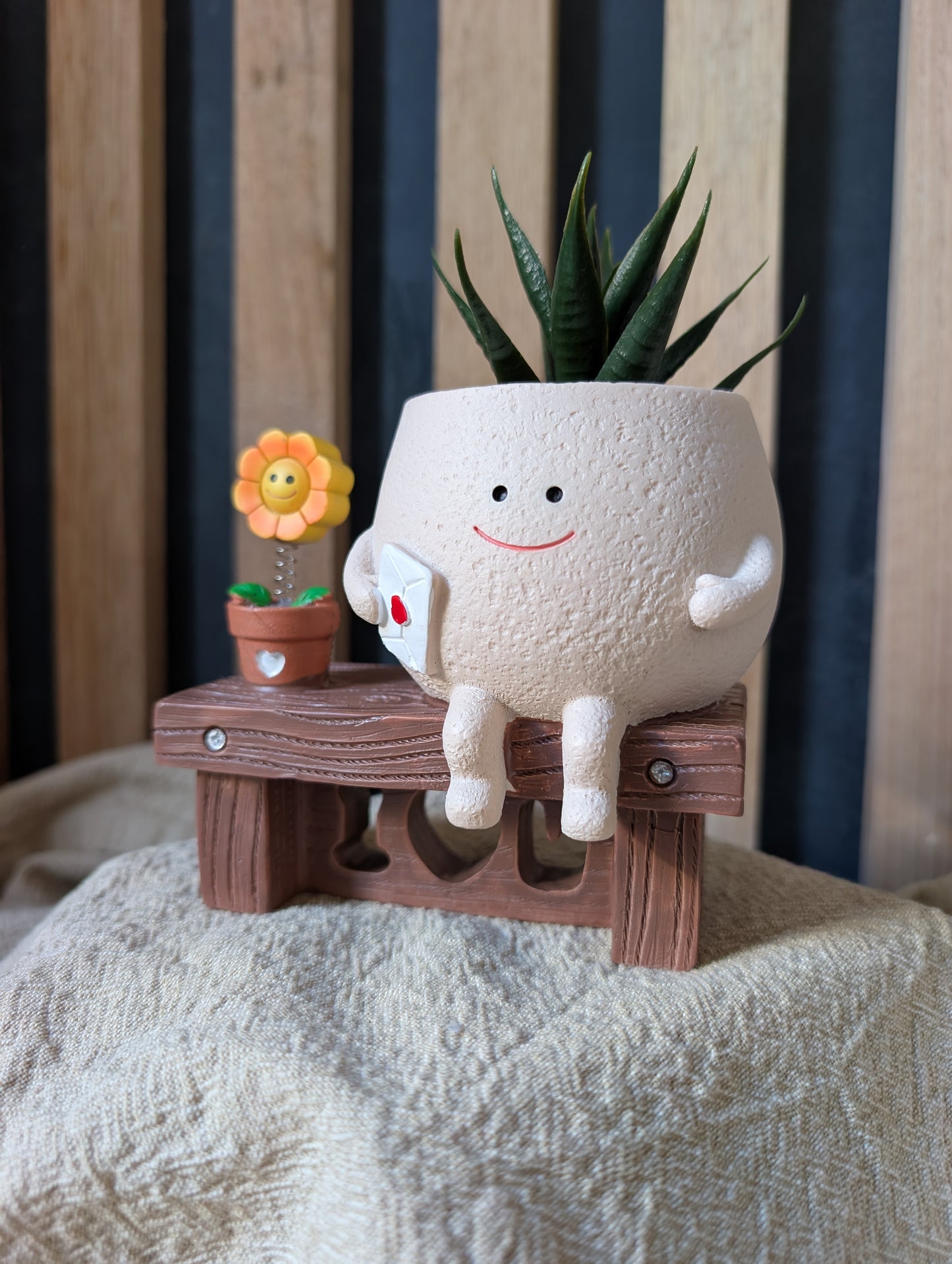 I Love You Sunflower Bench Planter – Cute Gift for Someone Special 🌻💛