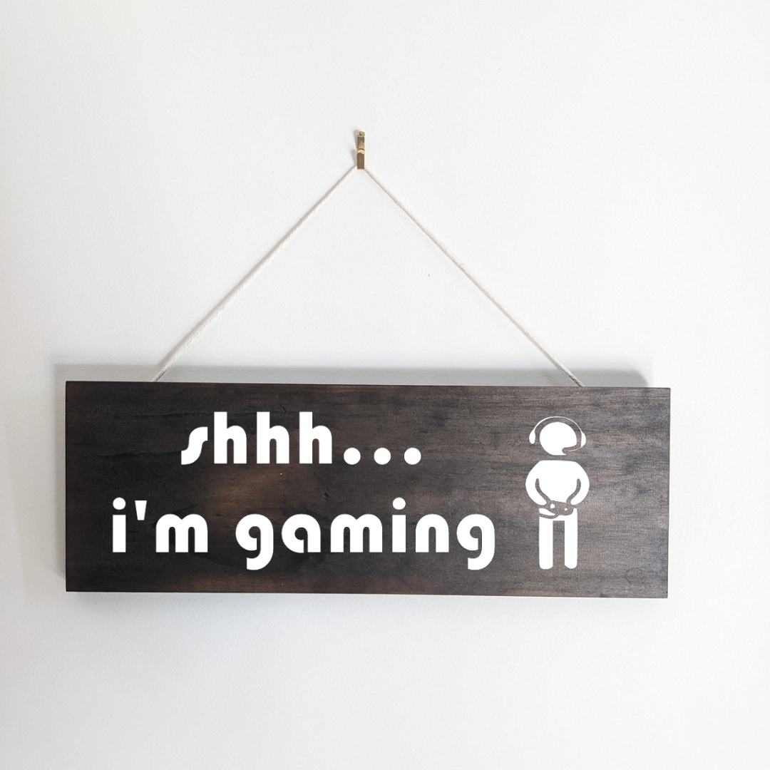 Shh... i'm gaming Wooden Door Sign |Gamer Sign Do not Disturb | Kids Gaming Gifts